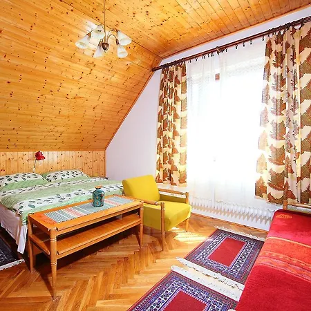 Casa vacanze Holiday Balaton H2084 *